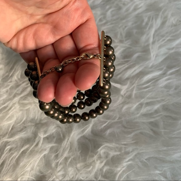 Multi-strand brown pearl bracelet NEW No tags One Size beaded - Picture 7 of 8